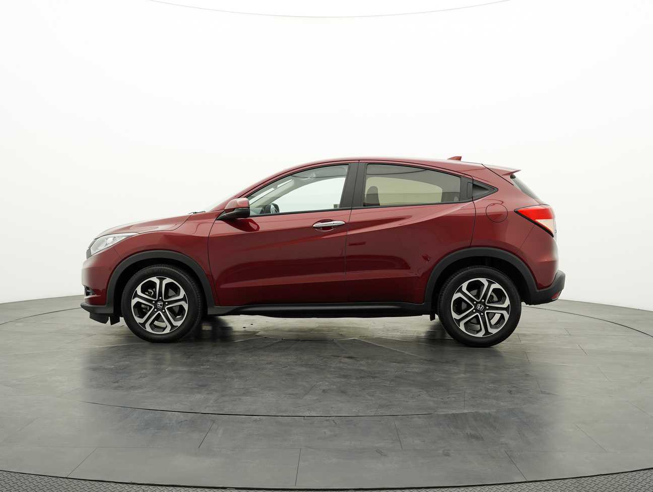used 2017 Honda HR-V V 1.8