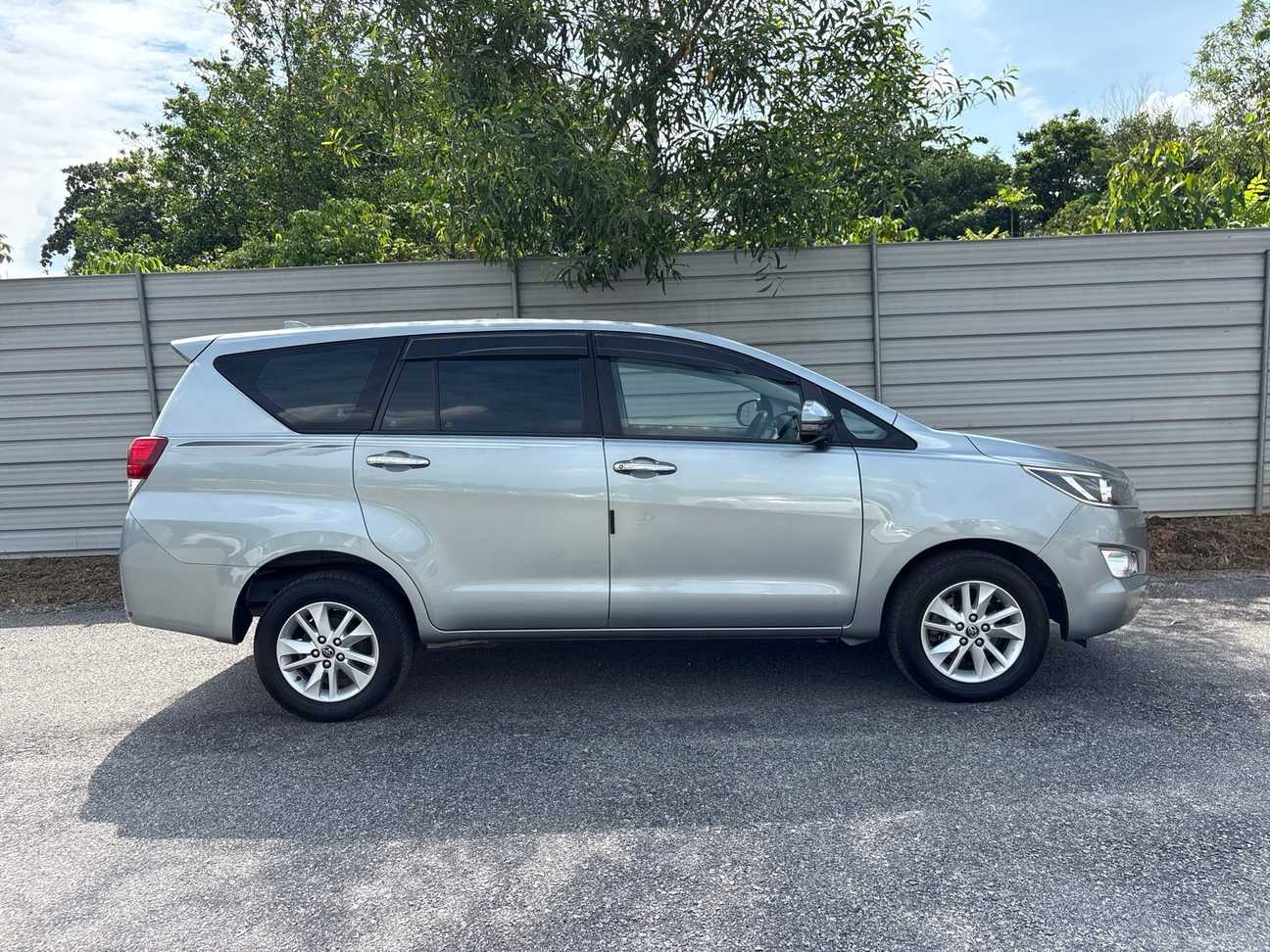 used 2019 Toyota Innova G 2.0