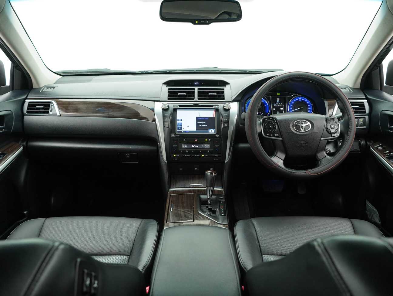 used 2016 Toyota Camry Hybrid Luxury 2.5