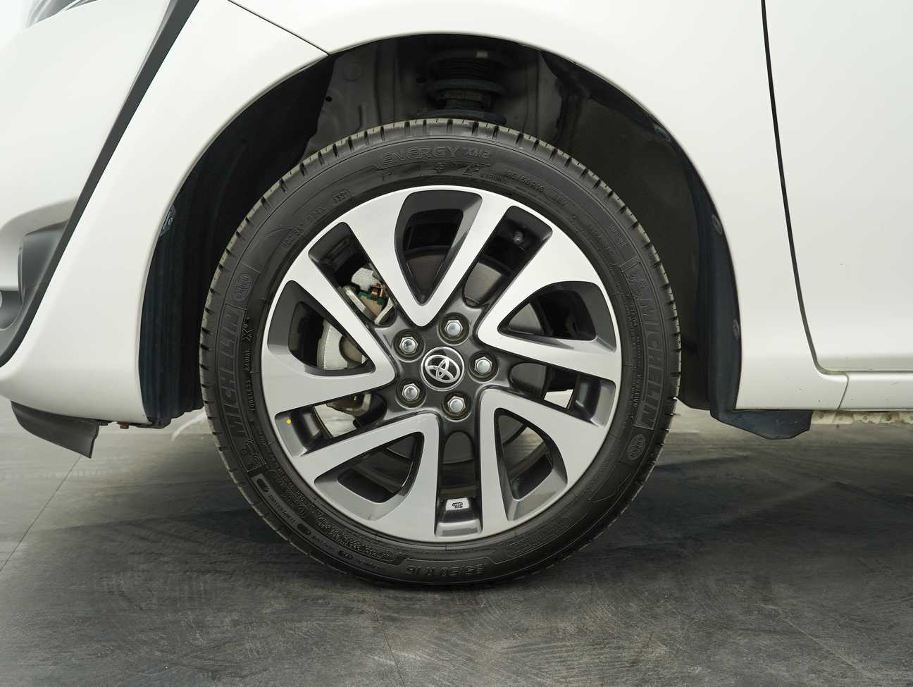 used 2018 Toyota Sienta V 1.5