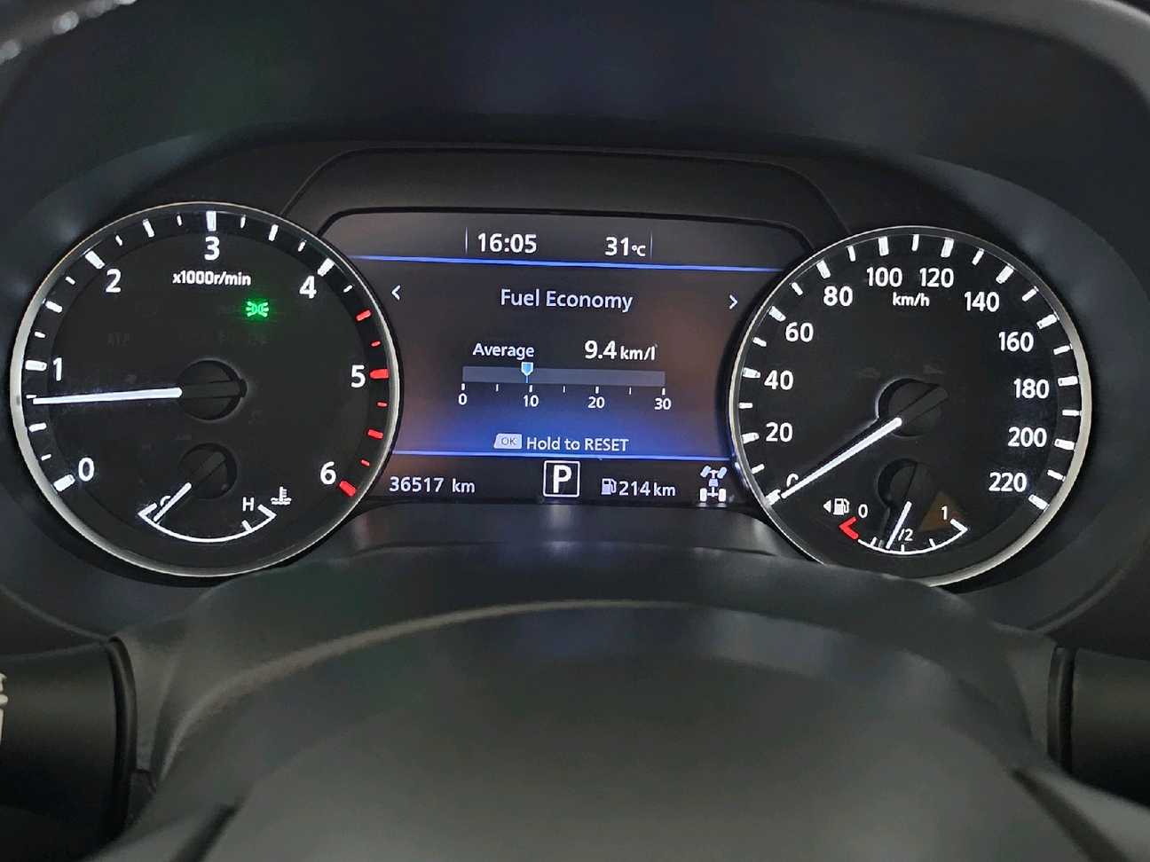 terpakai 2022 Nissan Navara VL Dual Cab 2.5