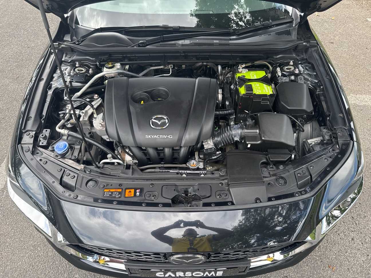 terpakai 2023 Mazda 3 SKYACTIV-G High Plus 2.0