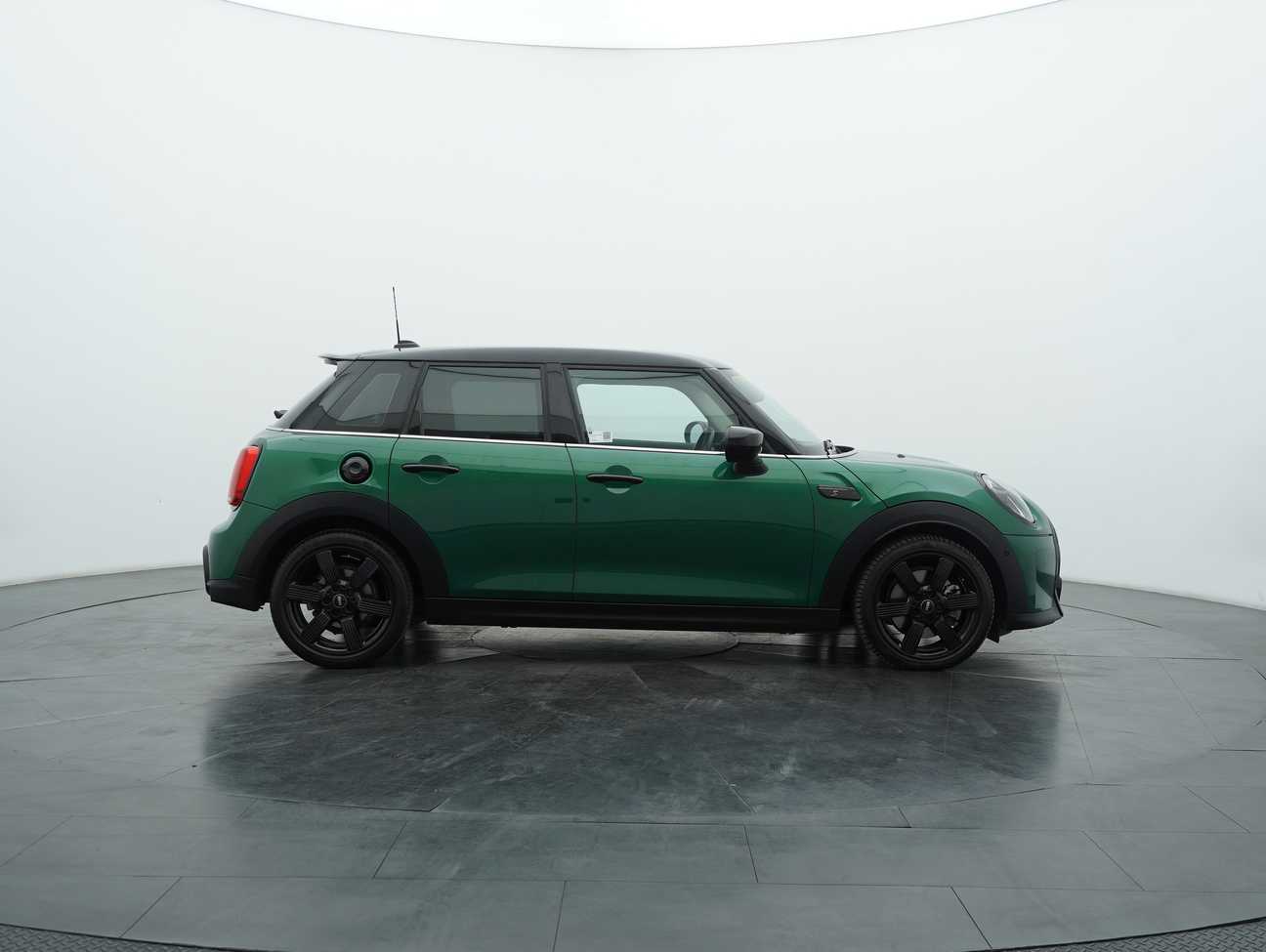 used 2021 MINI 5 Door Cooper S 2.0