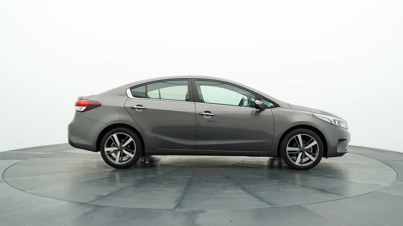 terpakai 2019 Kia CERATO YD 1.6