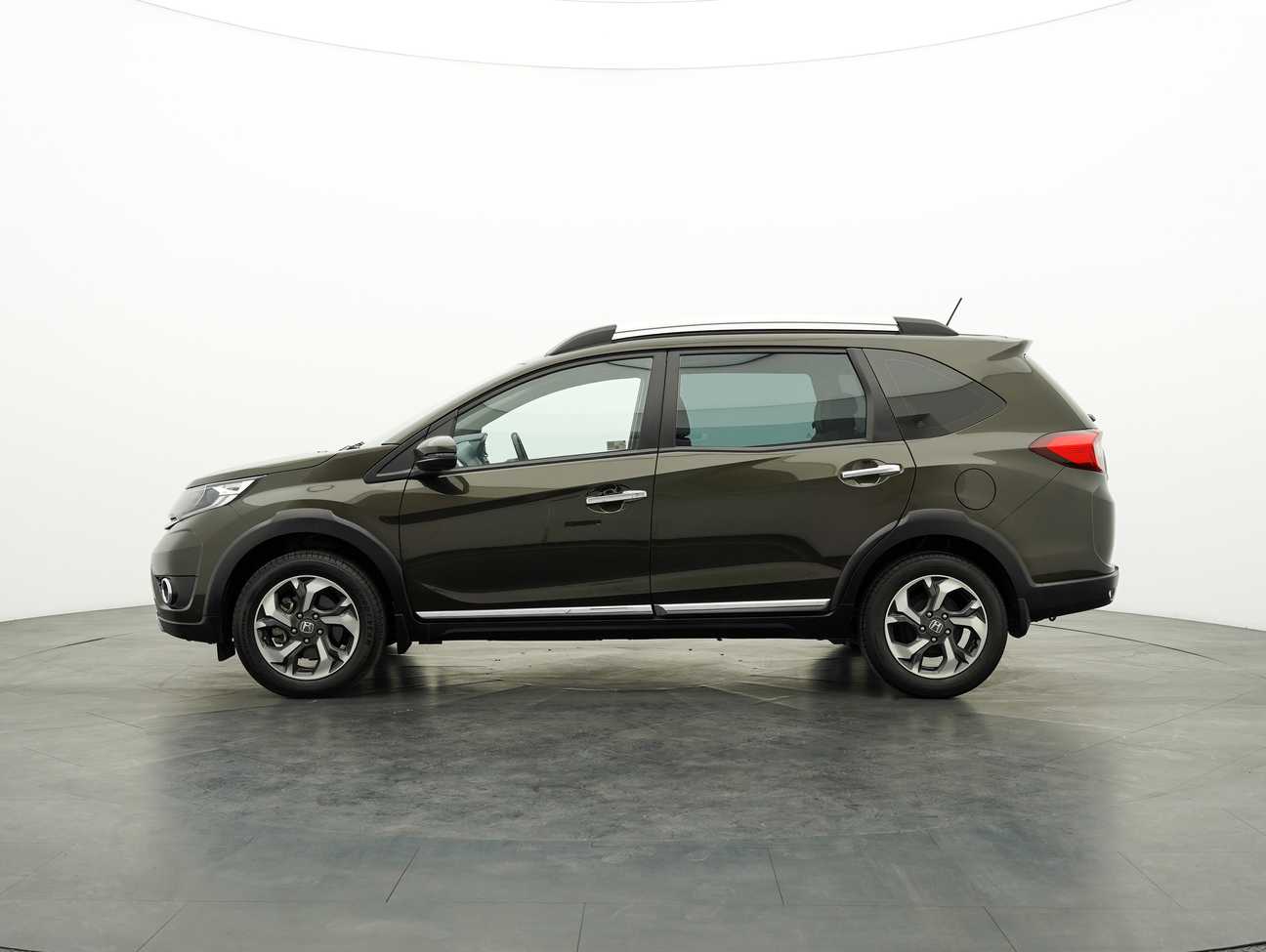 used 2018 Honda BR-V V 1.5