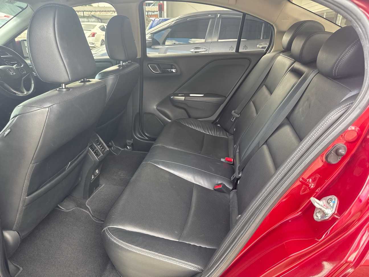 used 2017 Honda City V i-VTEC 1.5