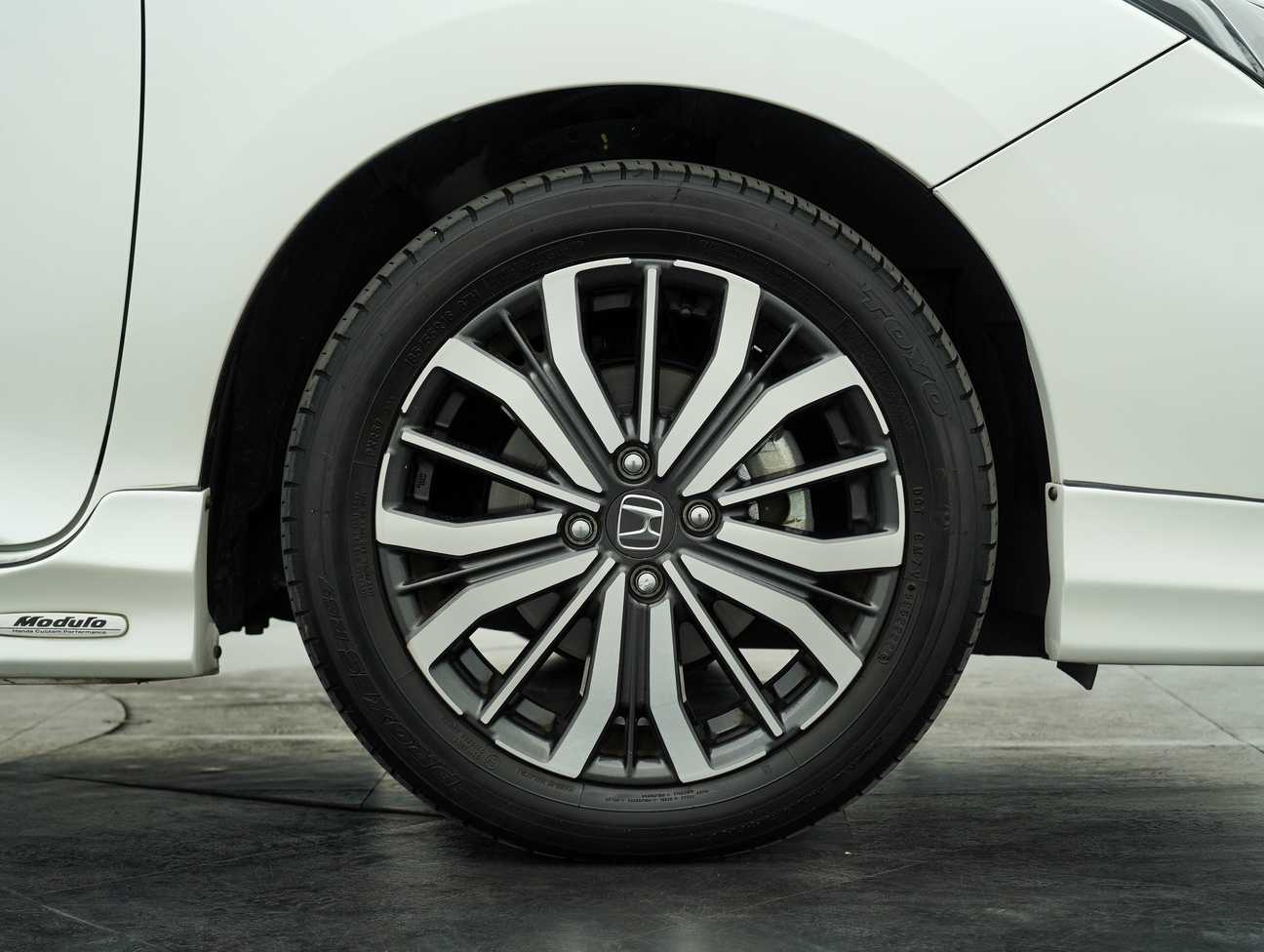 used 2019 Honda City V i-VTEC 1.5