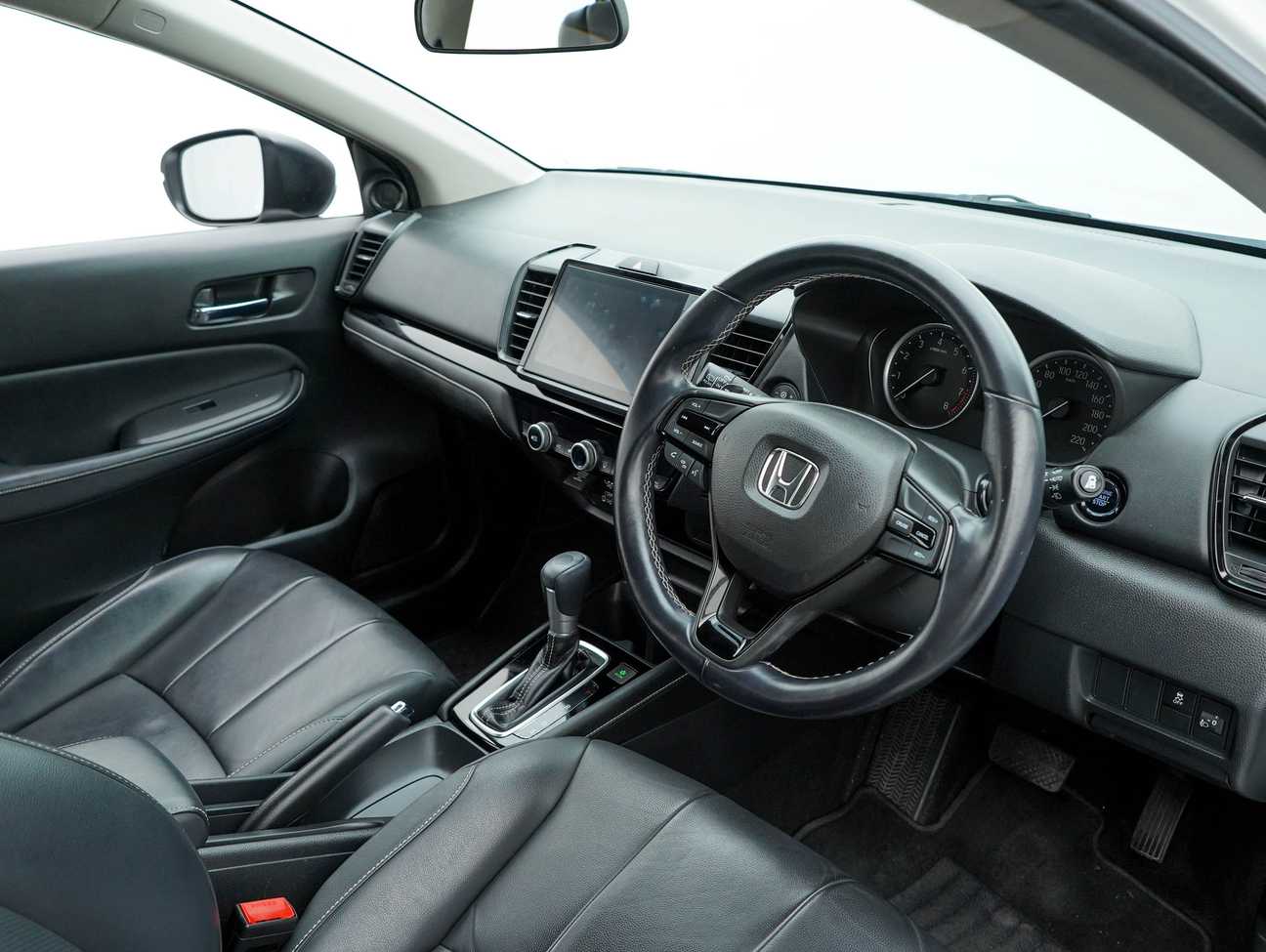 terpakai 2022 Honda City V 1.5