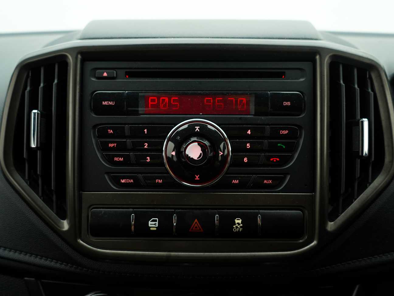 terpakai 2014 Proton Iriz Standard 1.3