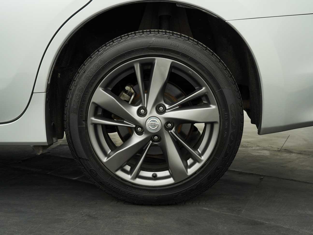 terpakai 2018 Nissan Teana XV 2.5