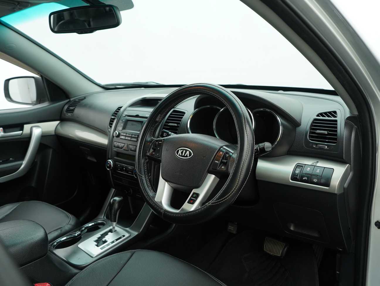 terpakai 2012 Kia Sorento XM 2.4