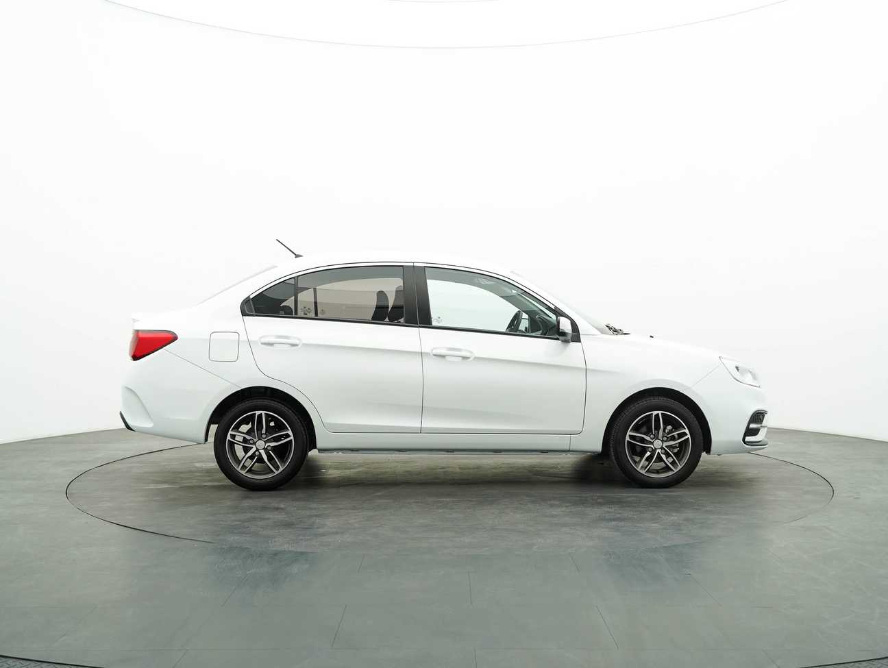 used 2021 Proton Saga Premium 1.3