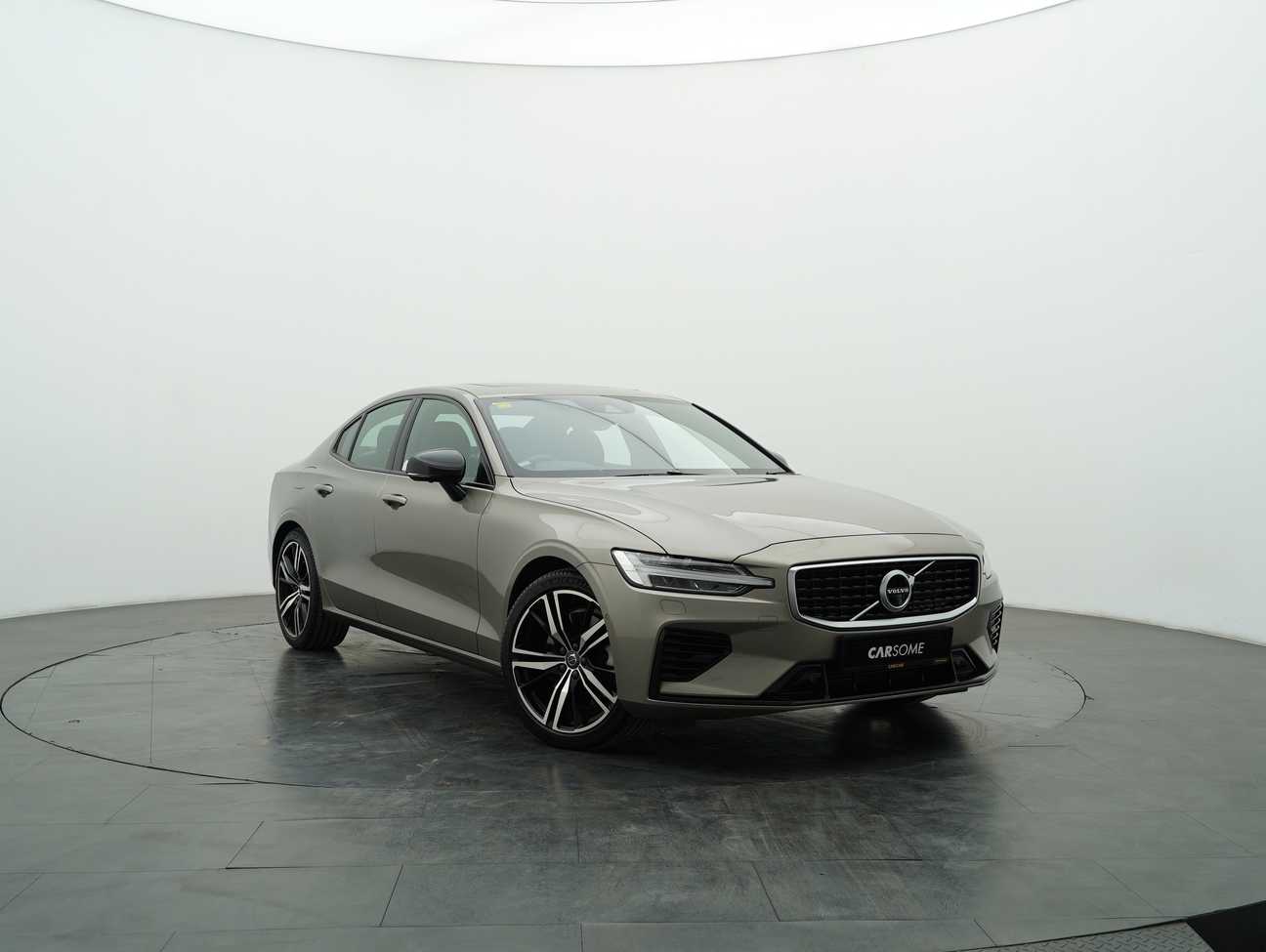 used 2020 Volvo S60 Recharge T8 R-Design 2.0