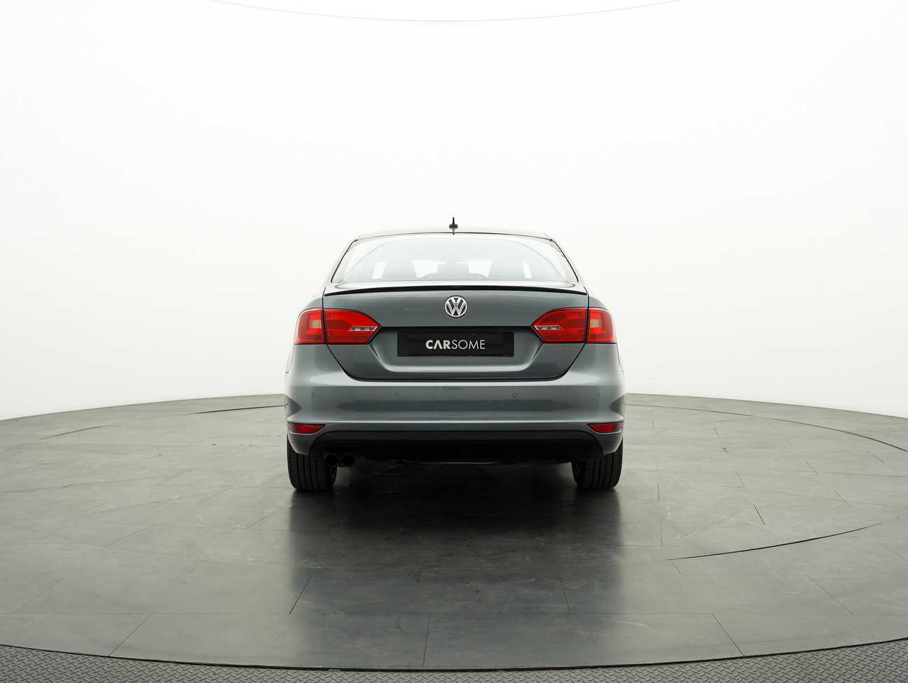 terpakai 2014 Volkswagen Jetta TSI 1.4