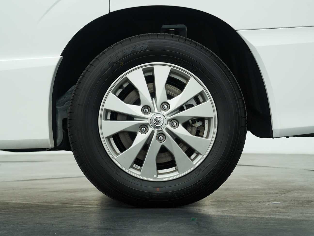 used 2024 Nissan Serena S-Hybrid High-Way Star 2.0