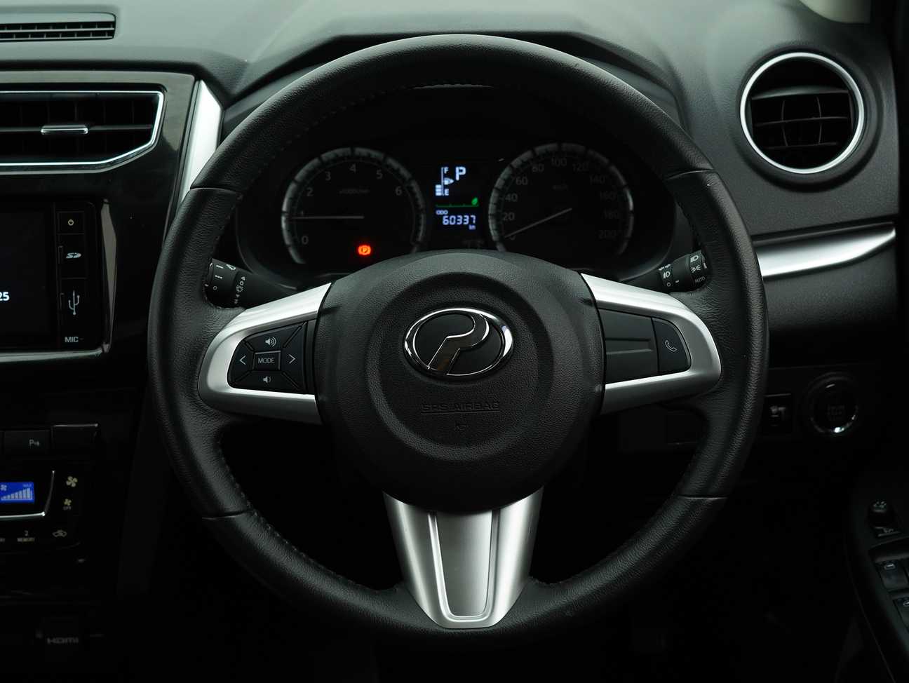 terpakai 2022 Perodua Aruz AV 1.5