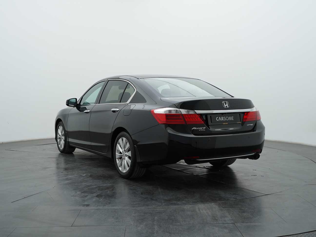 used 2014 Honda Accord VTi-L 2.0