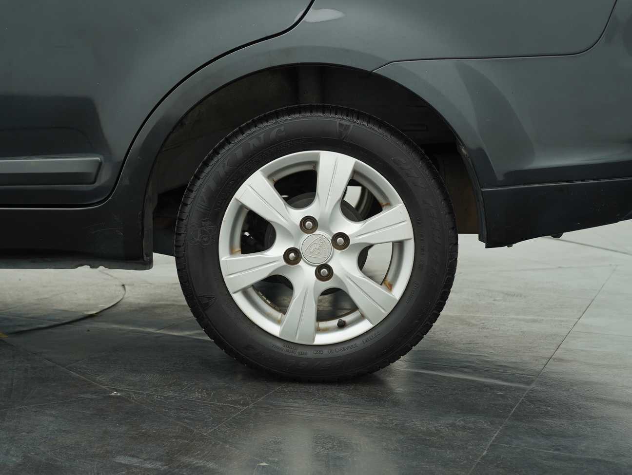 used 2012 Proton Saga FLX Standard 1.3