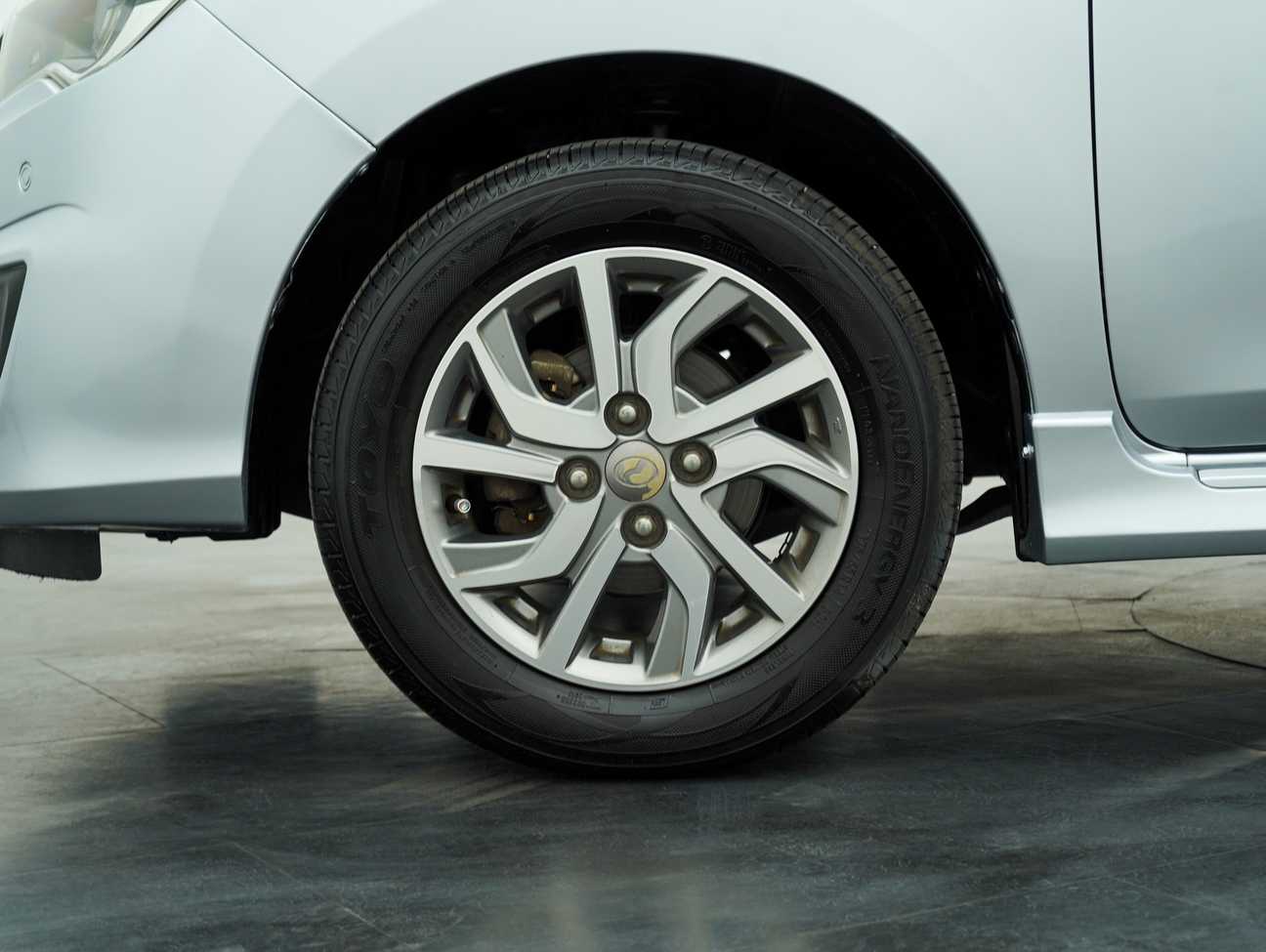 terpakai 2018 Perodua Bezza Advance Premium 1.3