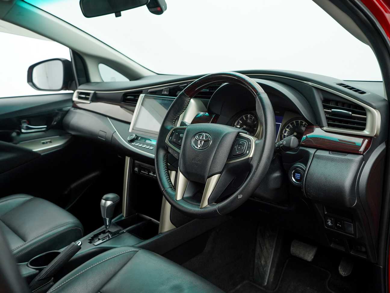 used 2021 Toyota Innova X 2.0