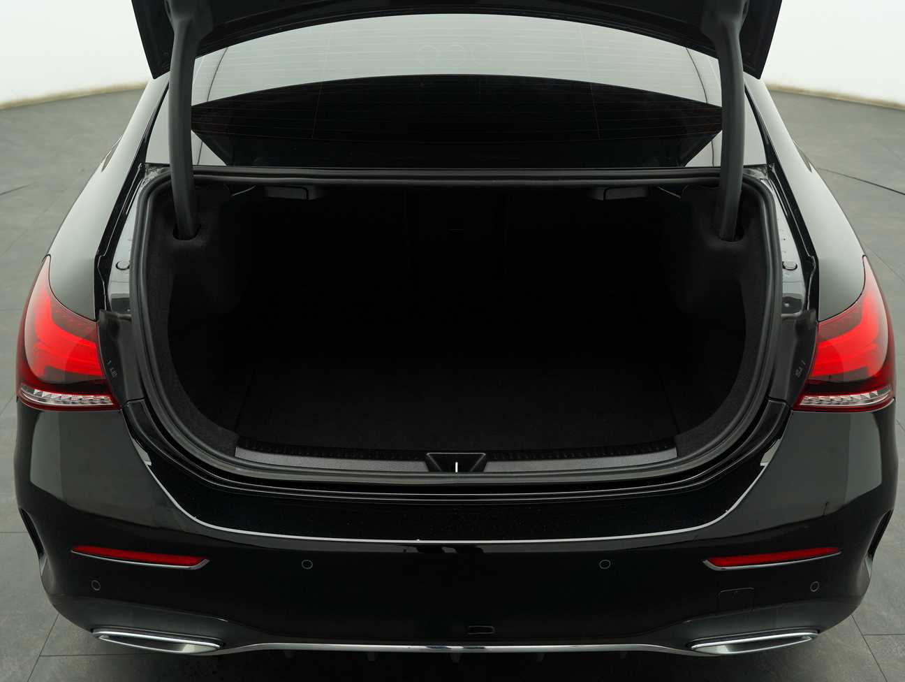 used 2022 Mercedes-Benz A250 AMG Line 2.0