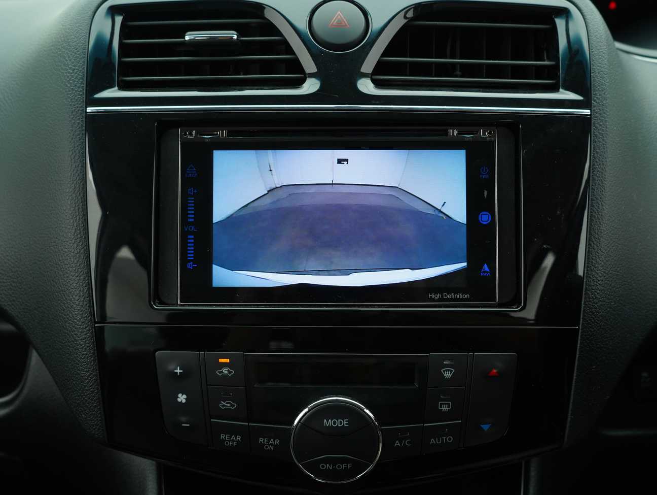 terpakai 2017 Nissan Serena S-Hybrid High-Way Star 2.0