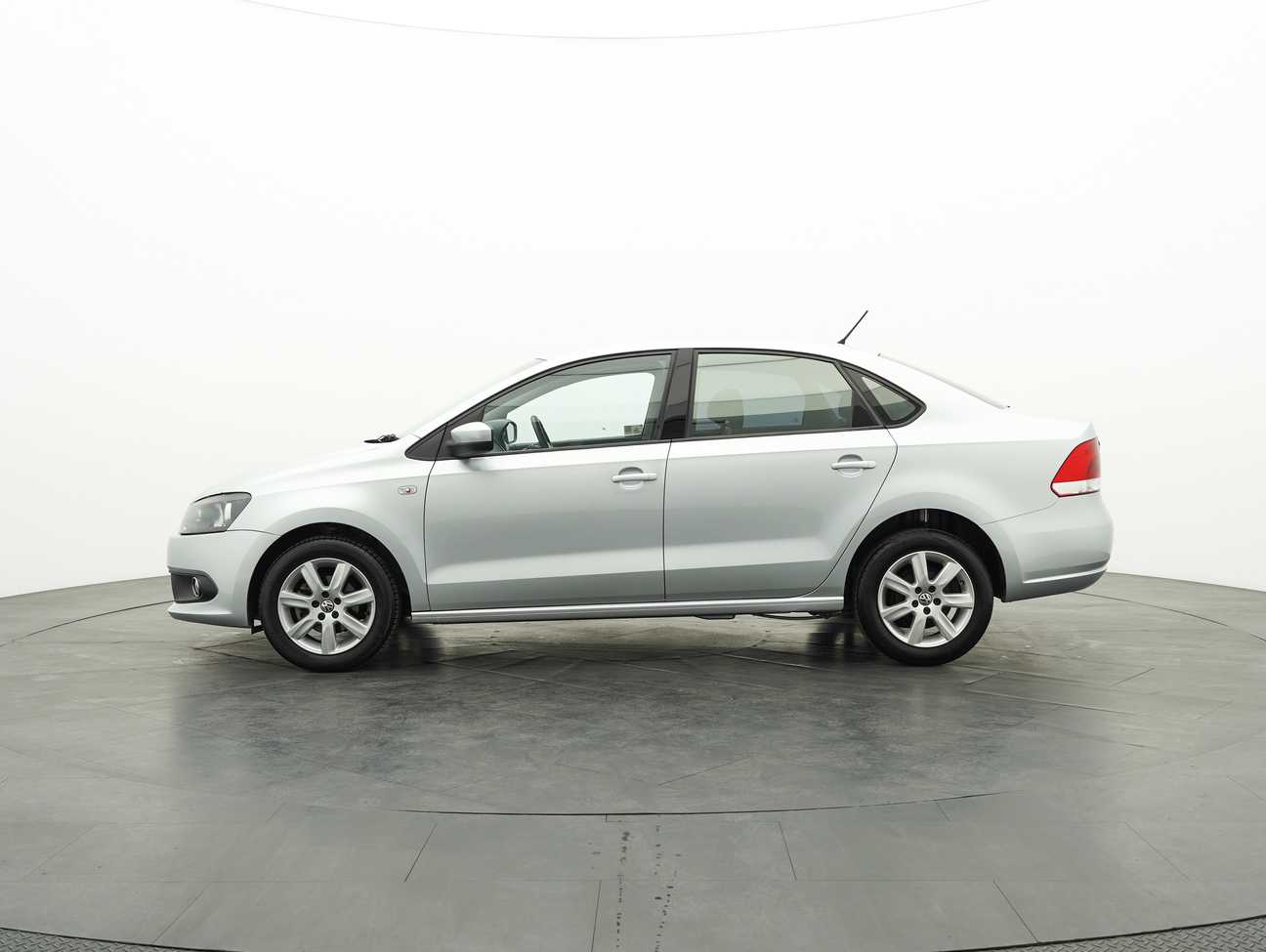 terpakai 2015 Volkswagen Polo  1.6