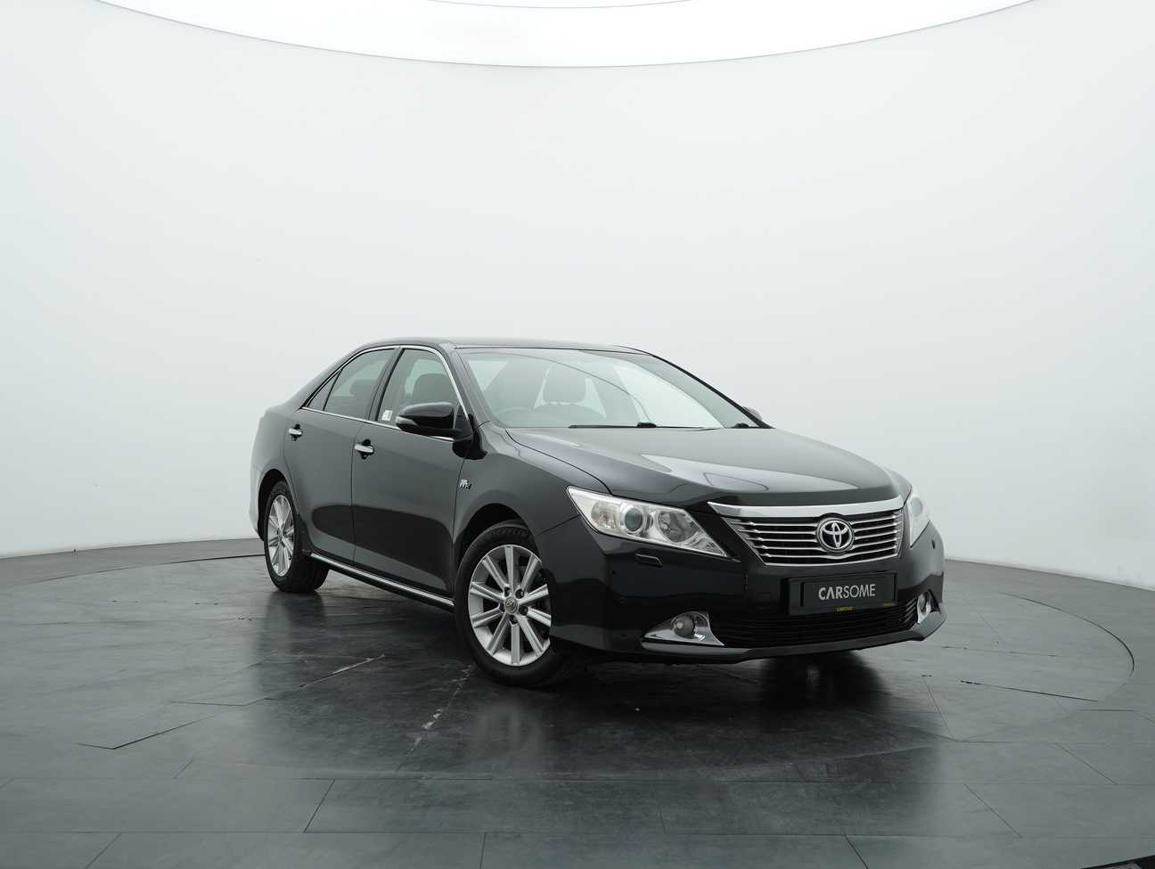 used 2014 Toyota Camry V 2.5