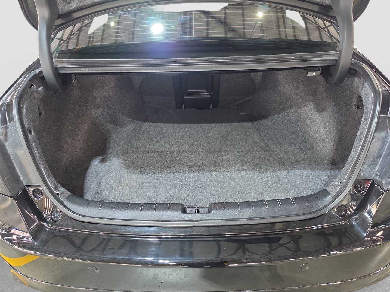 used 2015 Honda Accord VTi-L 2.0