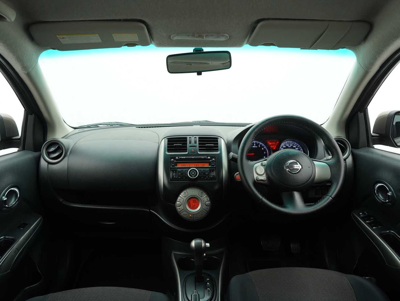 used 2013 Nissan Almera VL 1.5