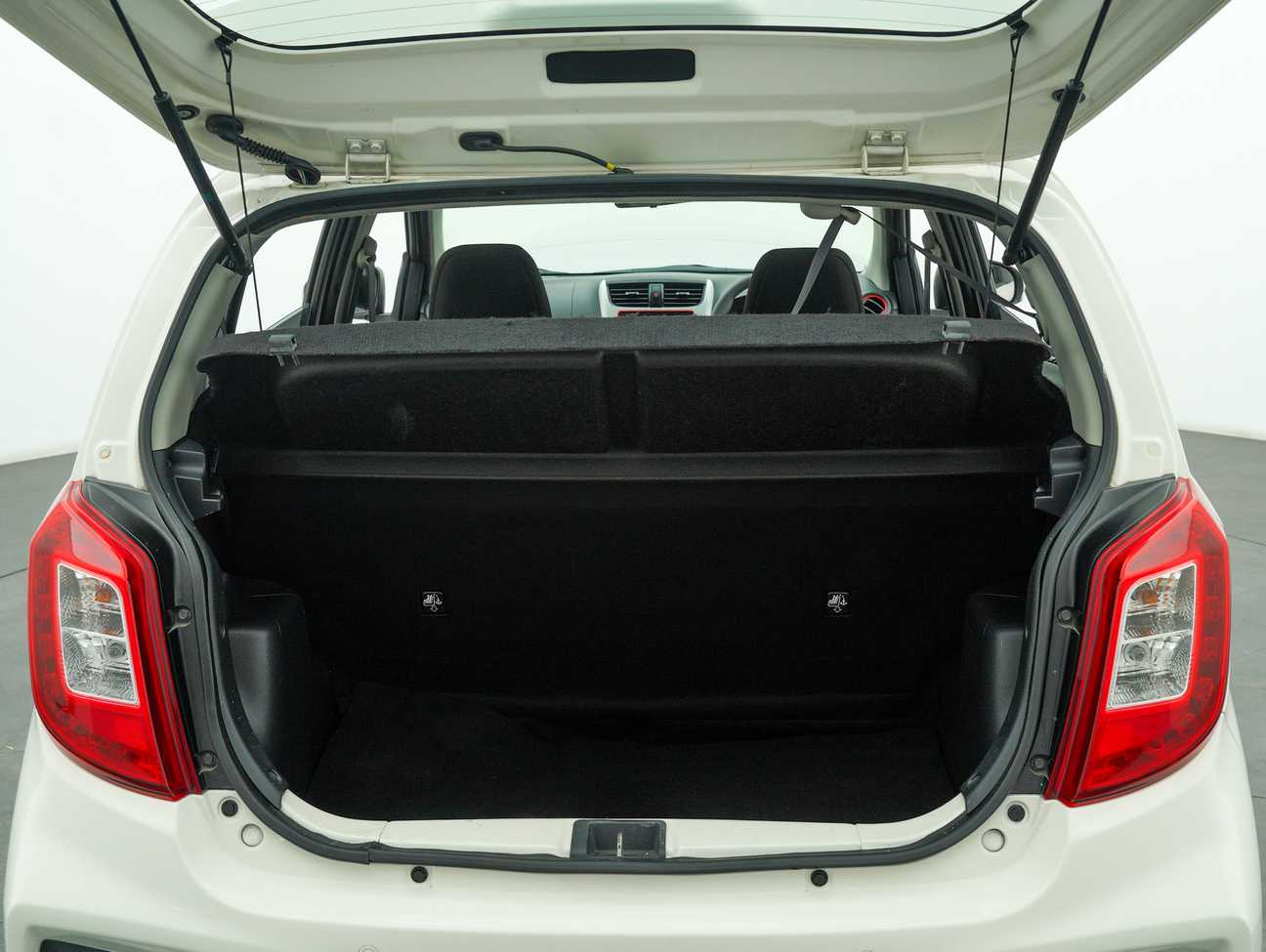 terpakai 2020 Perodua AXIA SE 1.0