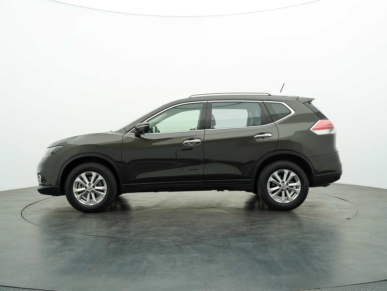 used 2017 Nissan X-Trail  2.0