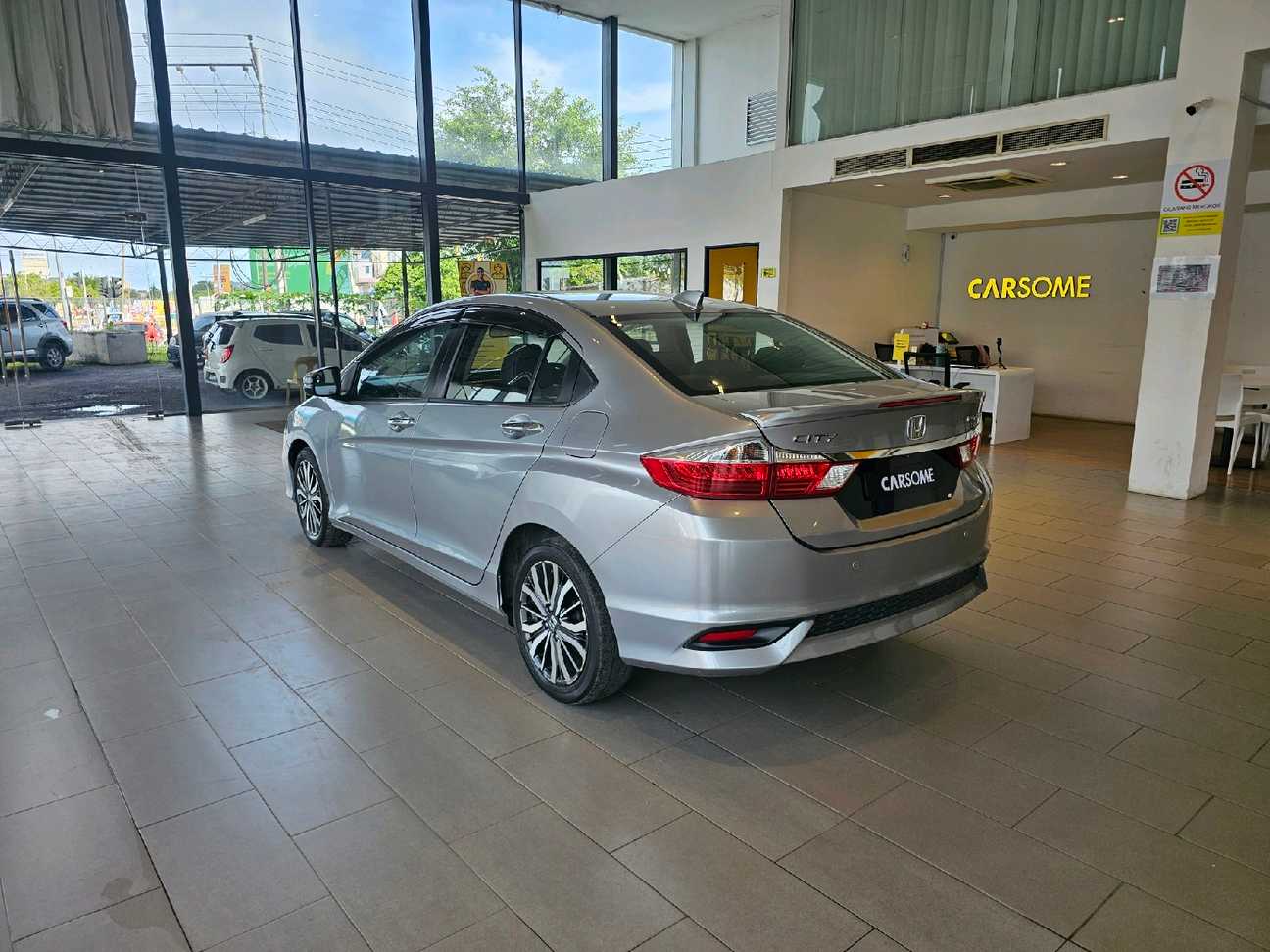 used 2018 Honda City V 1.5