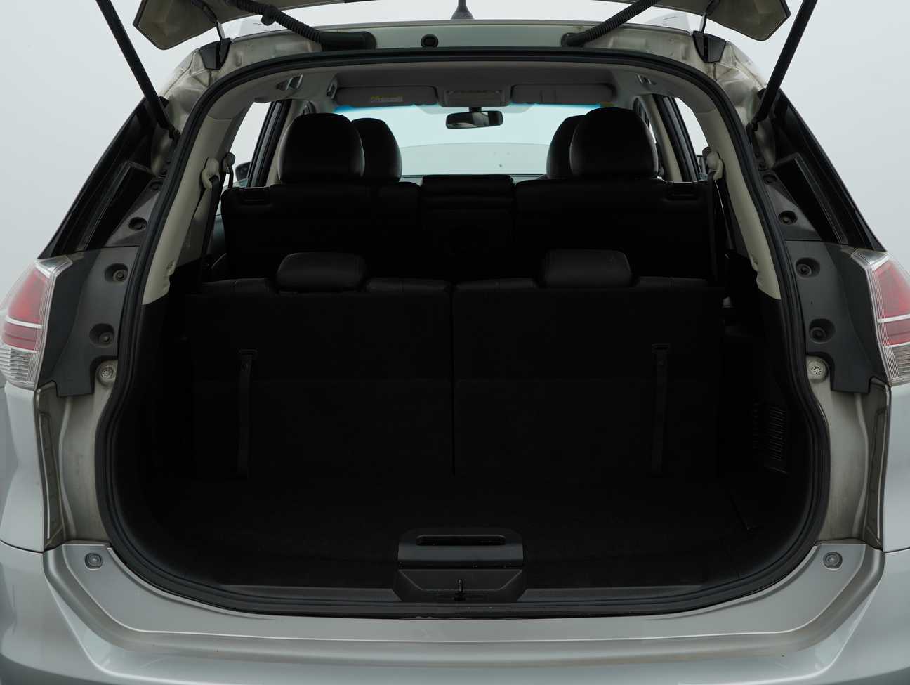 used 2015 Nissan X-Trail  2.0