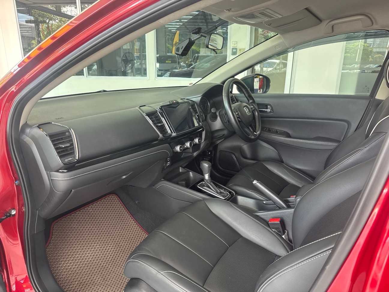 terpakai 2022 Honda City V i-VTEC 1.5