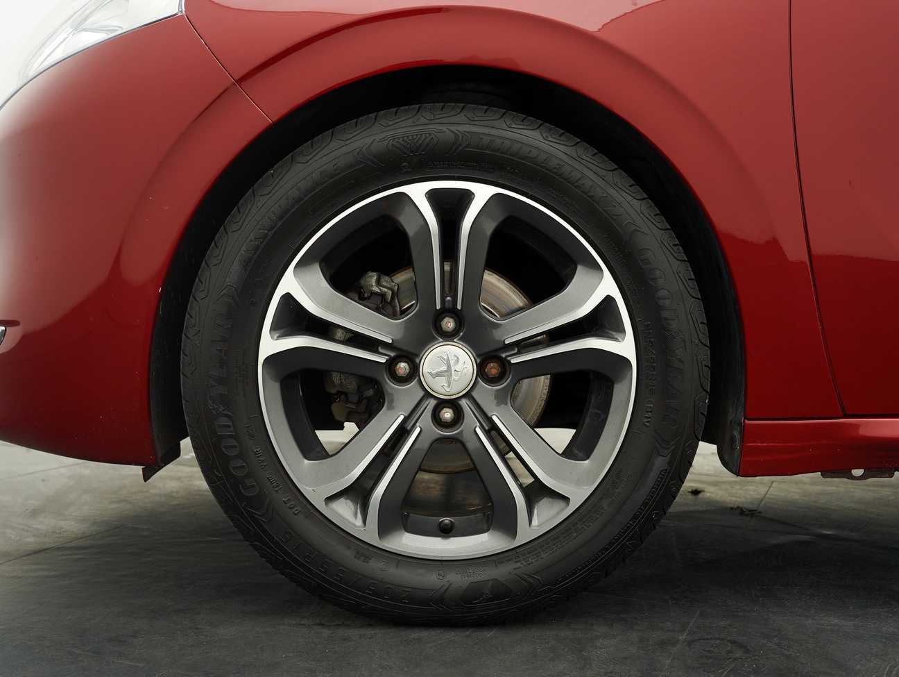 used 2015 Peugeot 208 Allure 3 Door 1.6