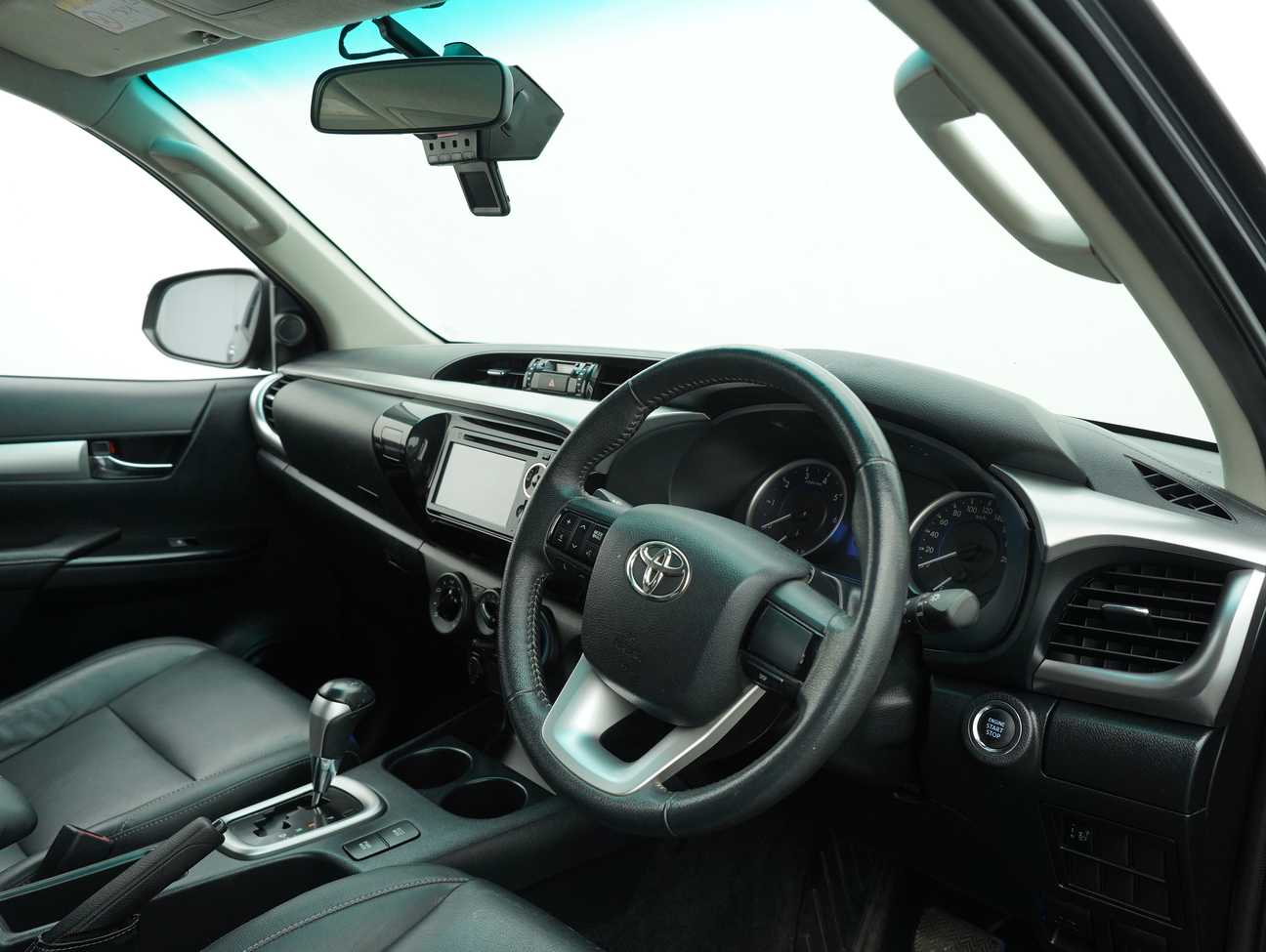 used 2016 Toyota Hilux G Dual Cab 2.4