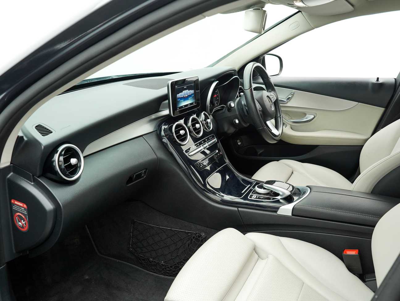 used 2016 Mercedes-Benz C180 Avantgarde (7G-TRONIC Plus) 1.6