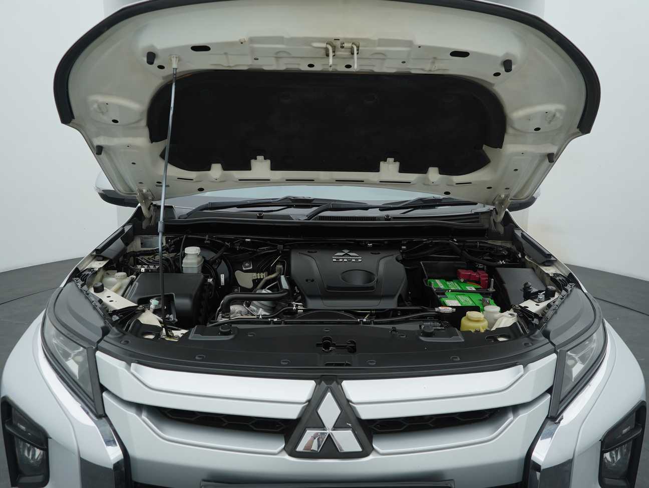 terpakai 2020 Mitsubishi Triton VGT Dual Cab 4X4 2.4