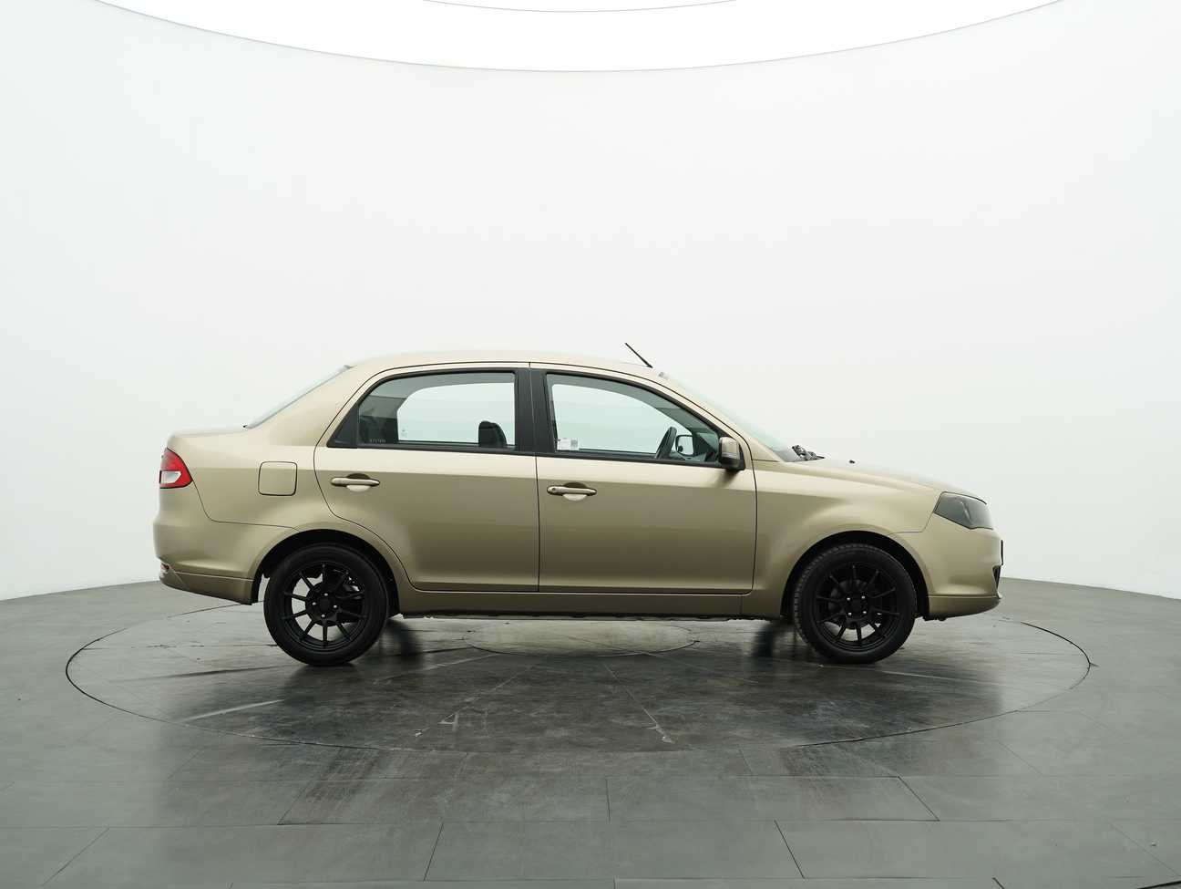 used 2014 Proton Saga FLX Standard 1.3