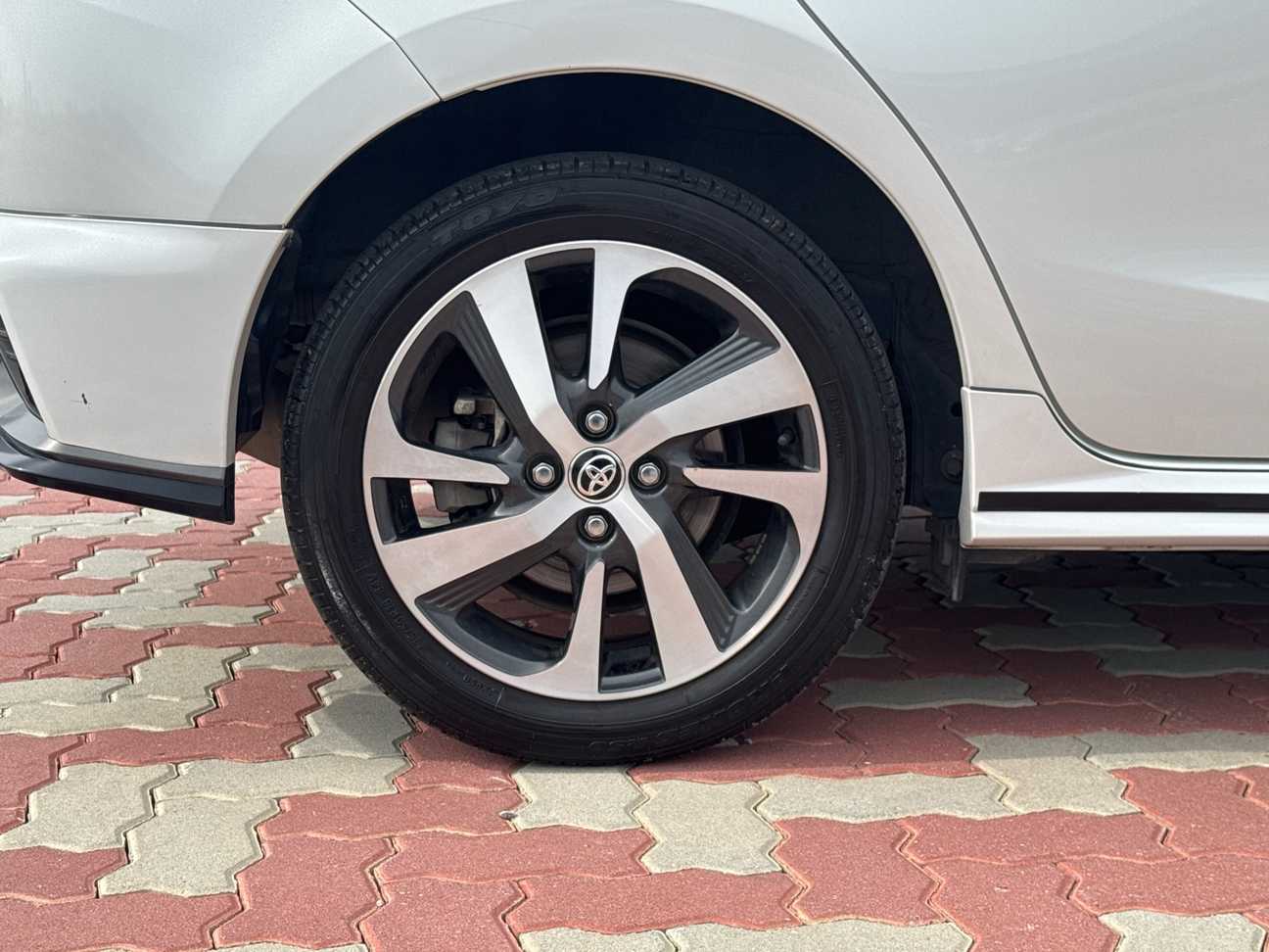 terpakai 2021 Toyota Yaris G 1.5