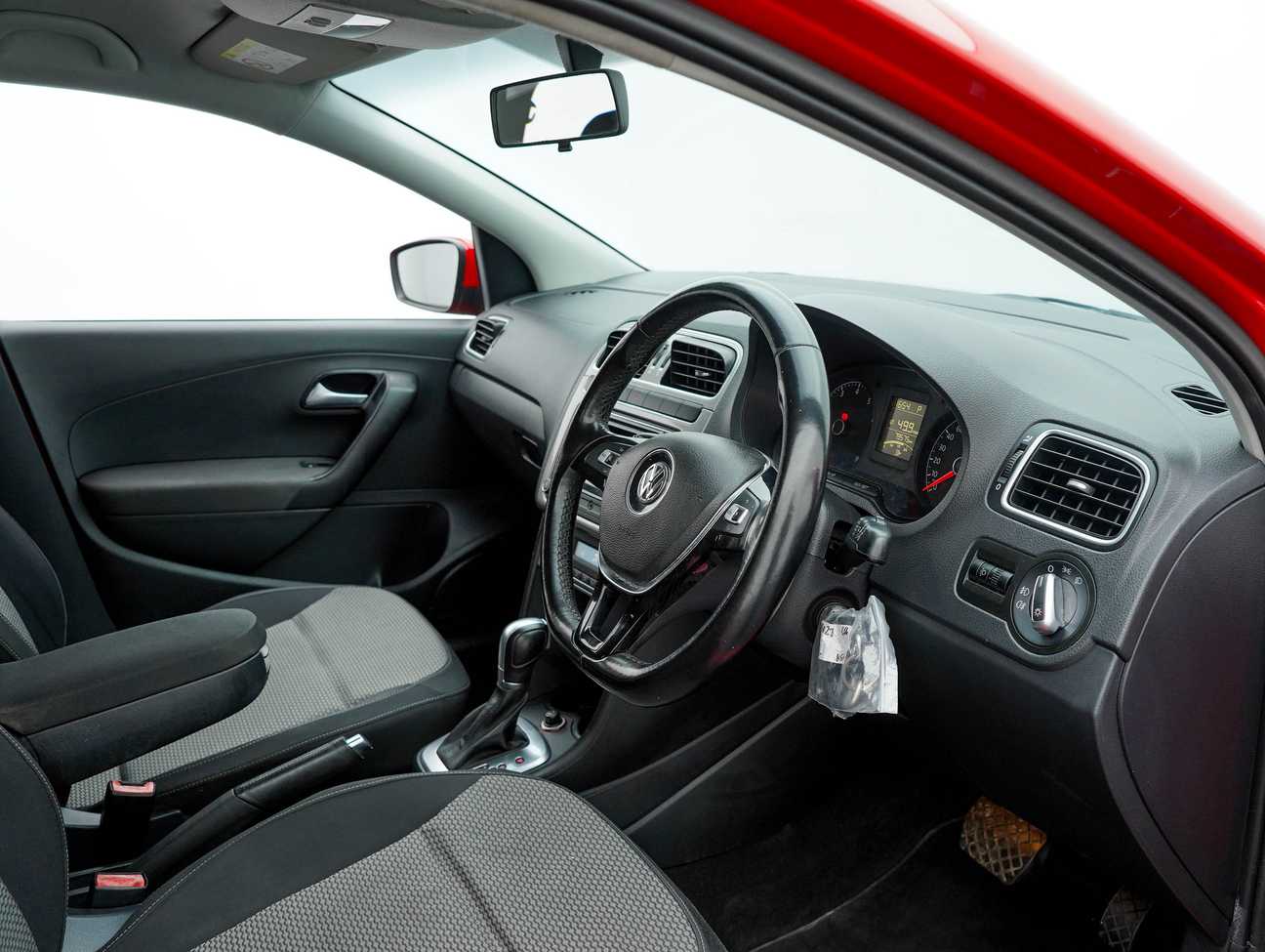 terpakai 2017 Volkswagen Polo  1.6