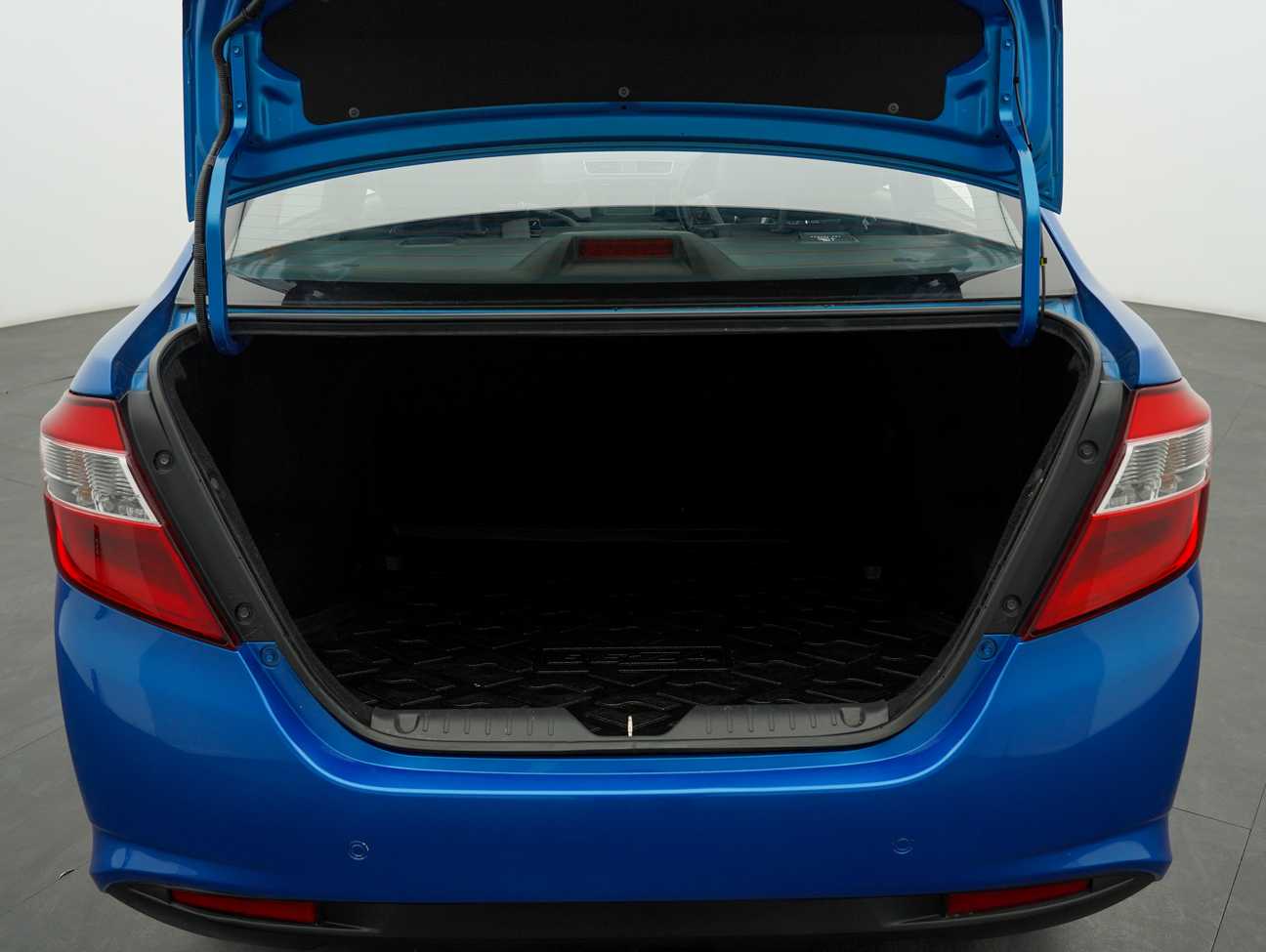 terpakai 2016 Perodua Bezza Advance 1.3