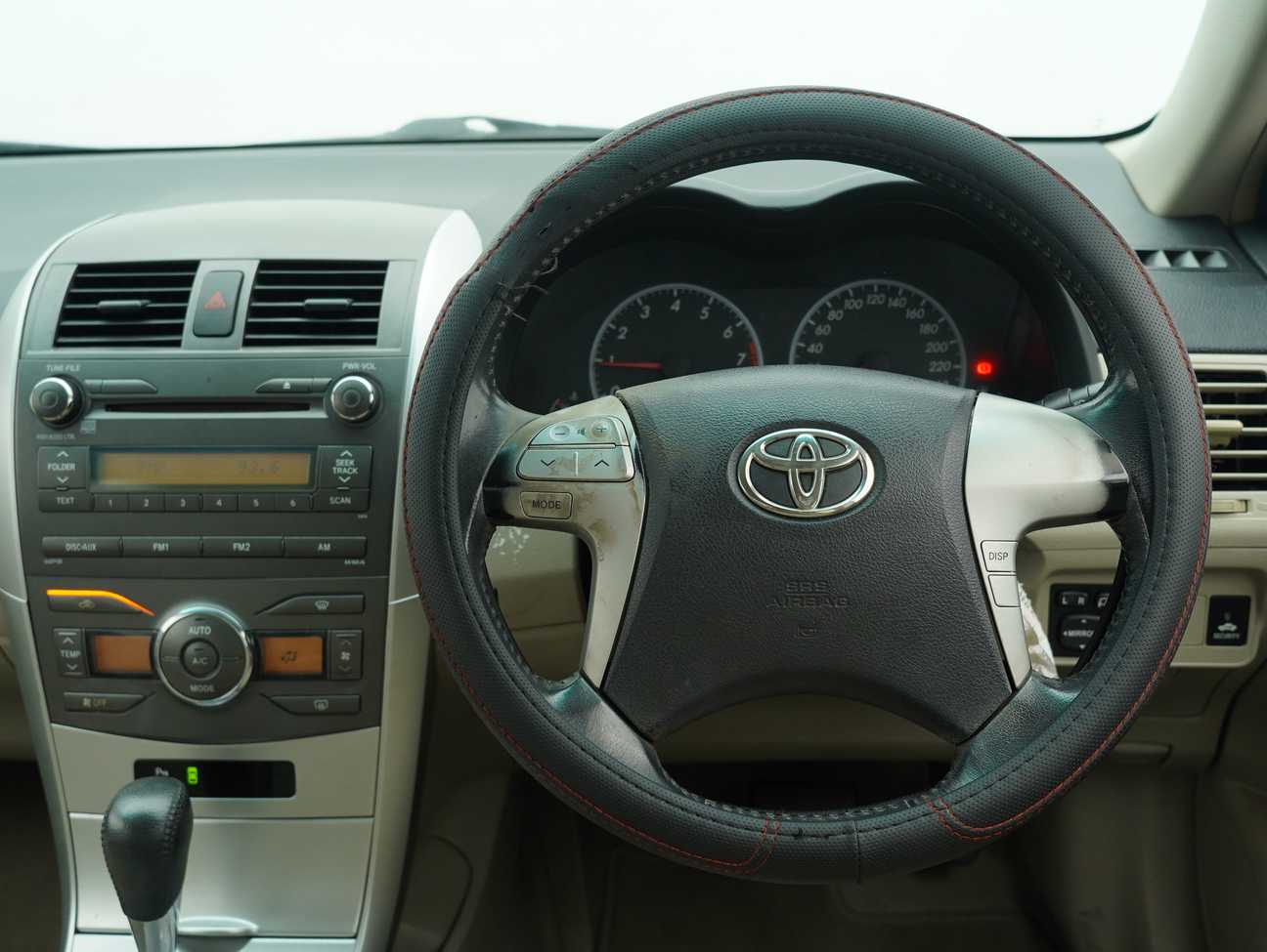 terpakai 2011 Toyota Corolla Altis E 1.8