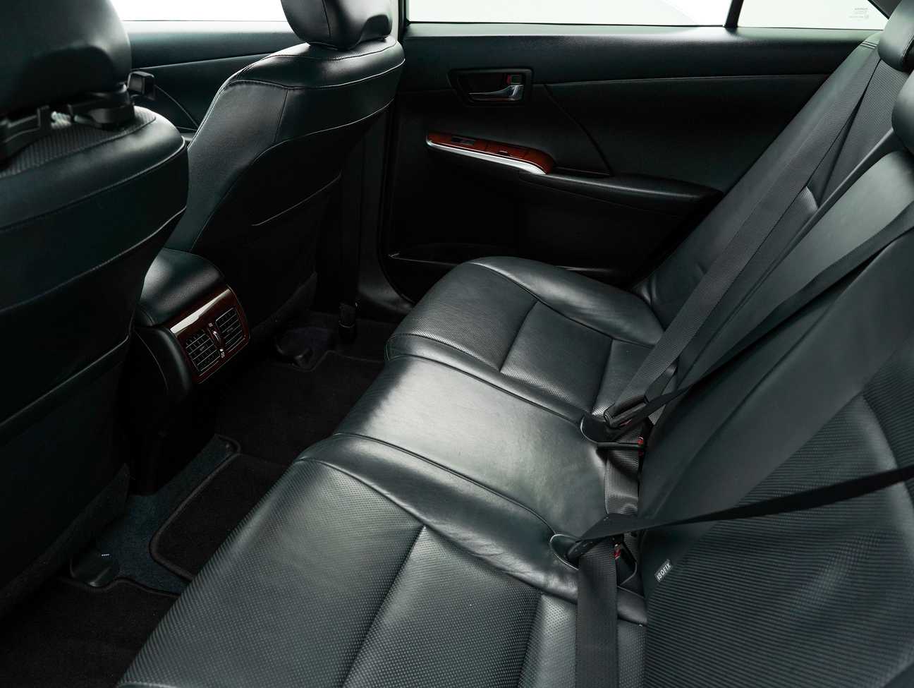 used 2014 Toyota CAMRY G 2.0