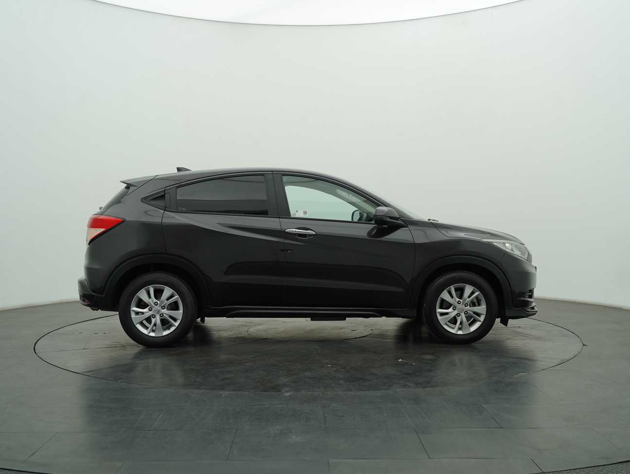 used 2015 Honda HR-V V 1.8