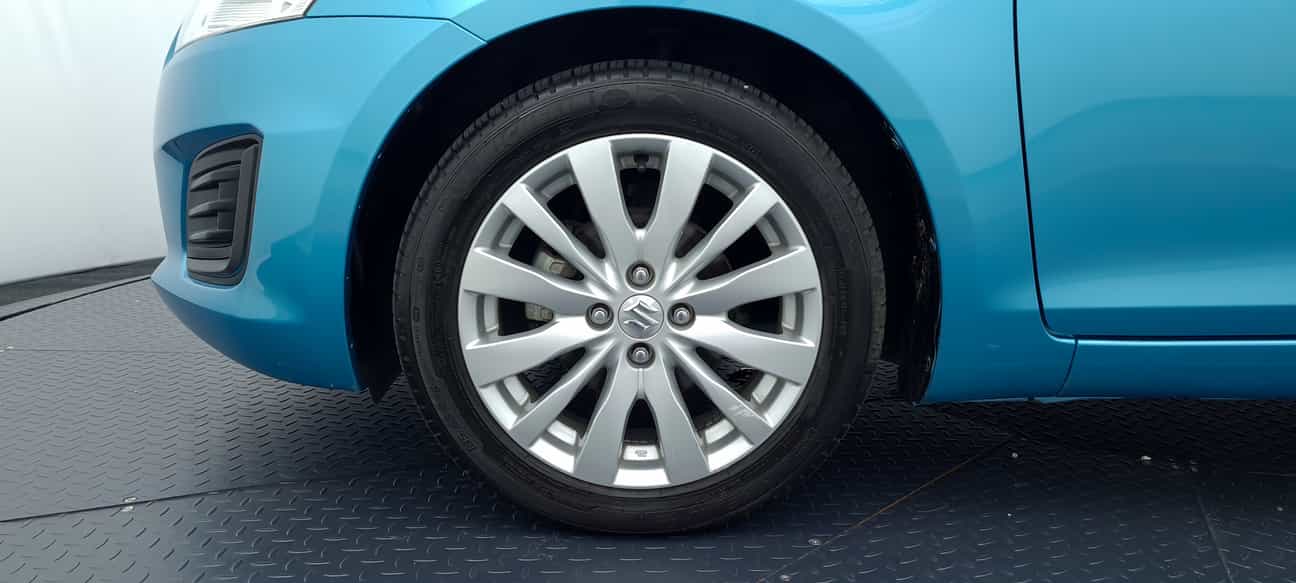 used 2015 Suzuki SWIFT  1.4