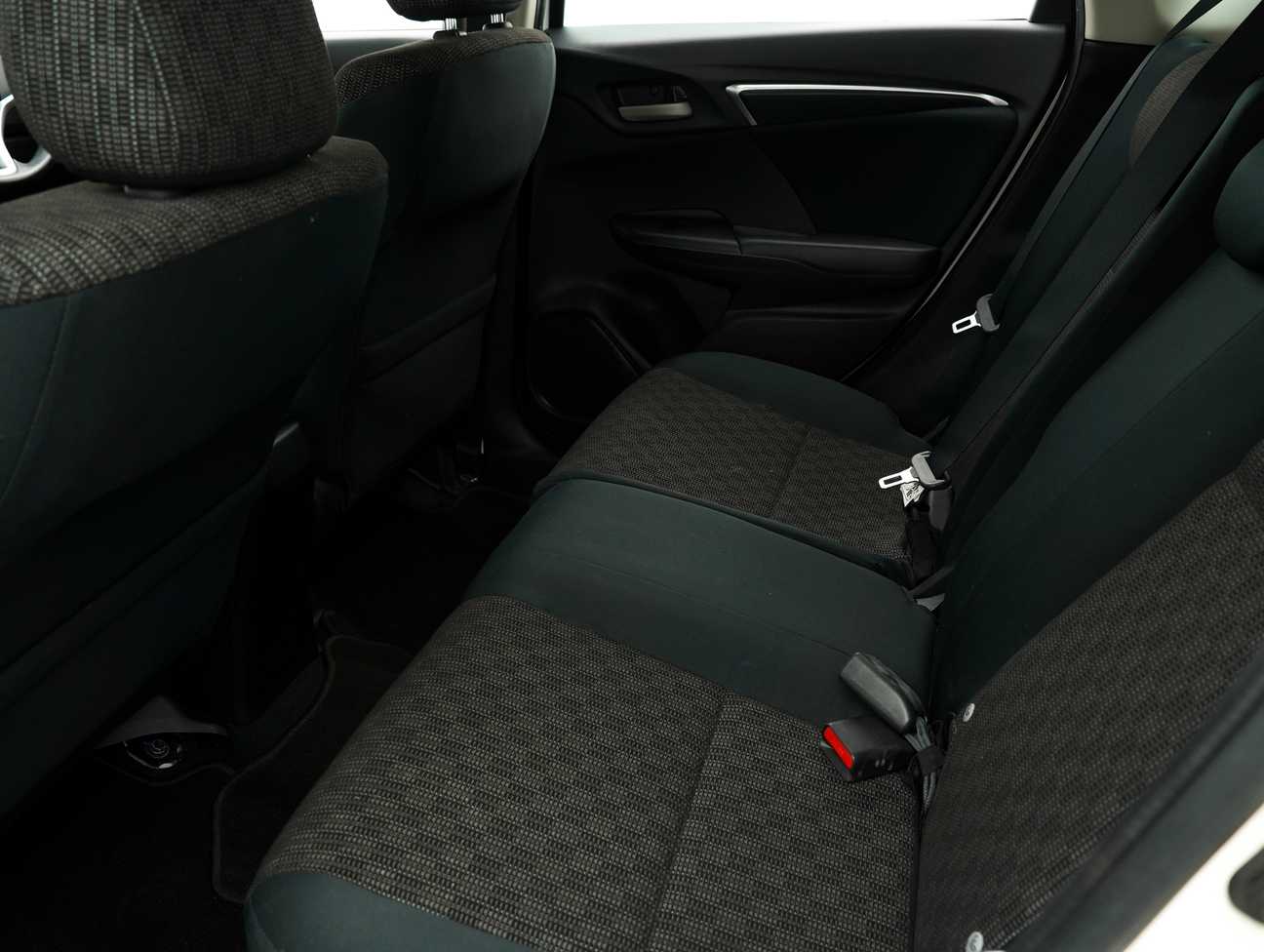 used 2016 Honda Jazz V 1.5