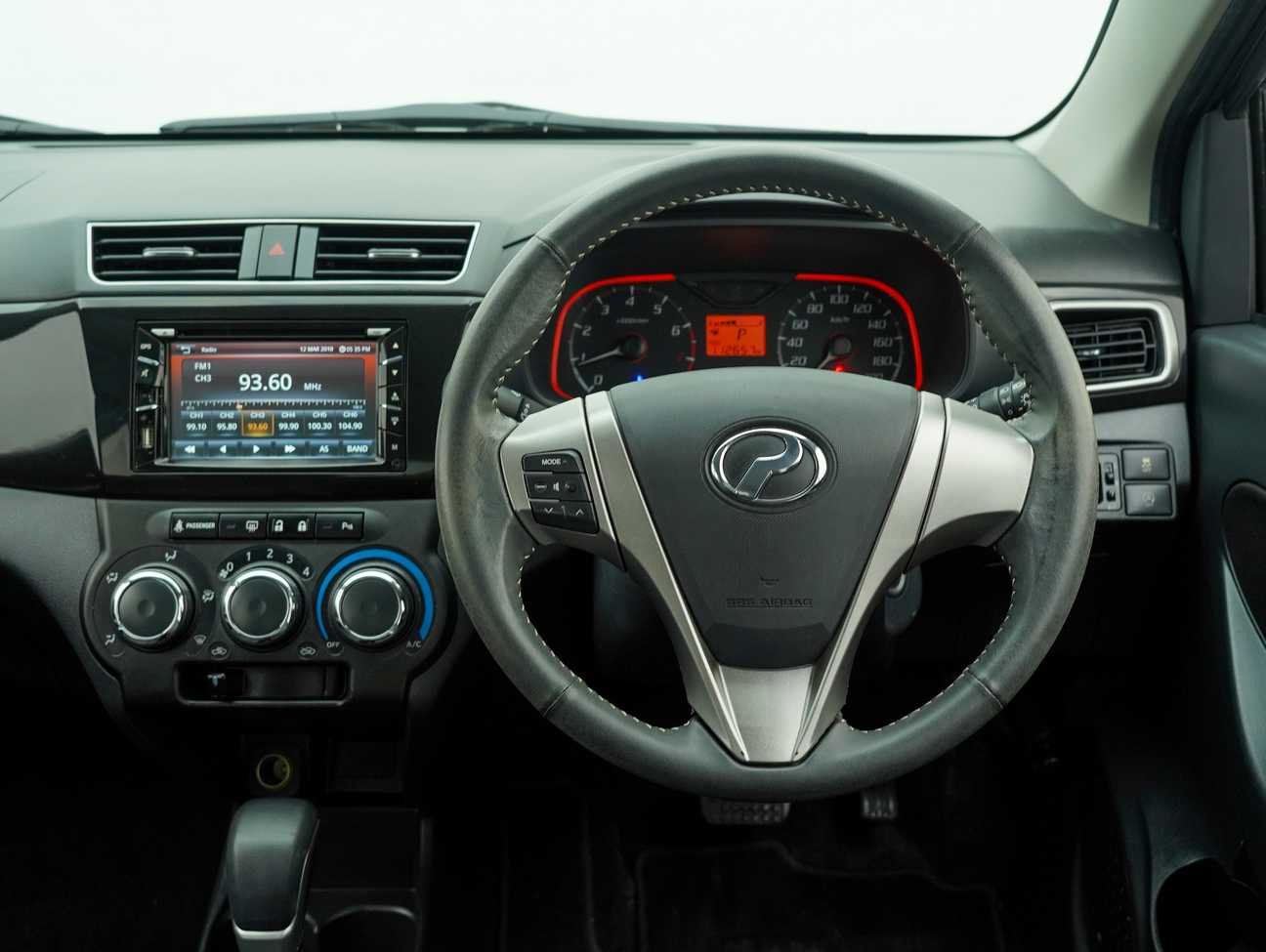 terpakai 2018 Perodua Bezza Advance 1.3