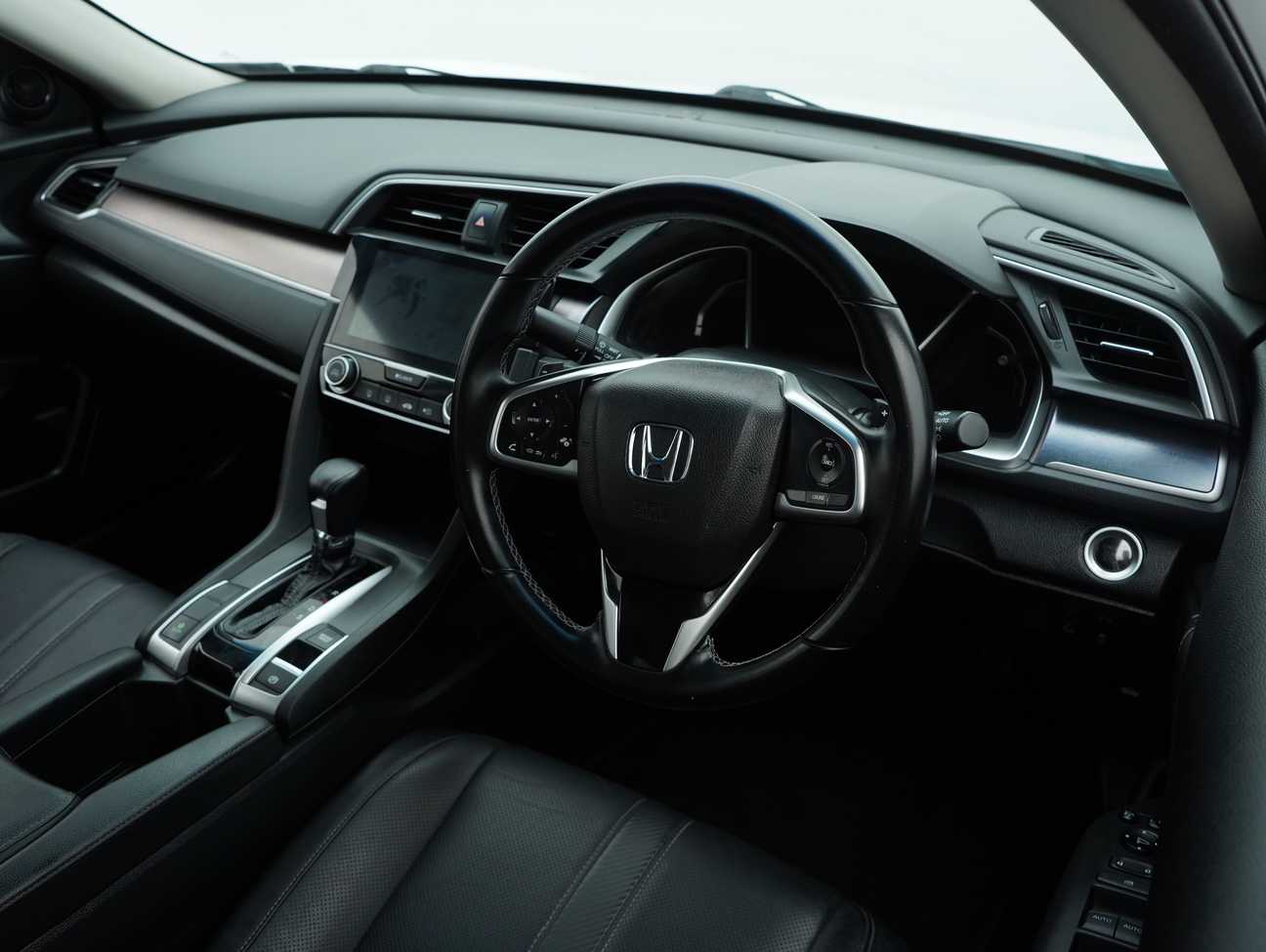 used 2016 Honda Civic TC-P 1.5